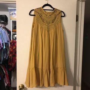 NWOT Davi & Dani Mustard Yellow High Neck Dress